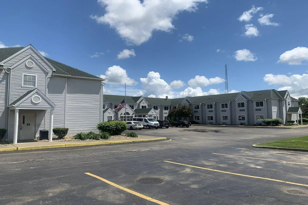 Baymont By Wyndham Boardman Hotel Exterior foto