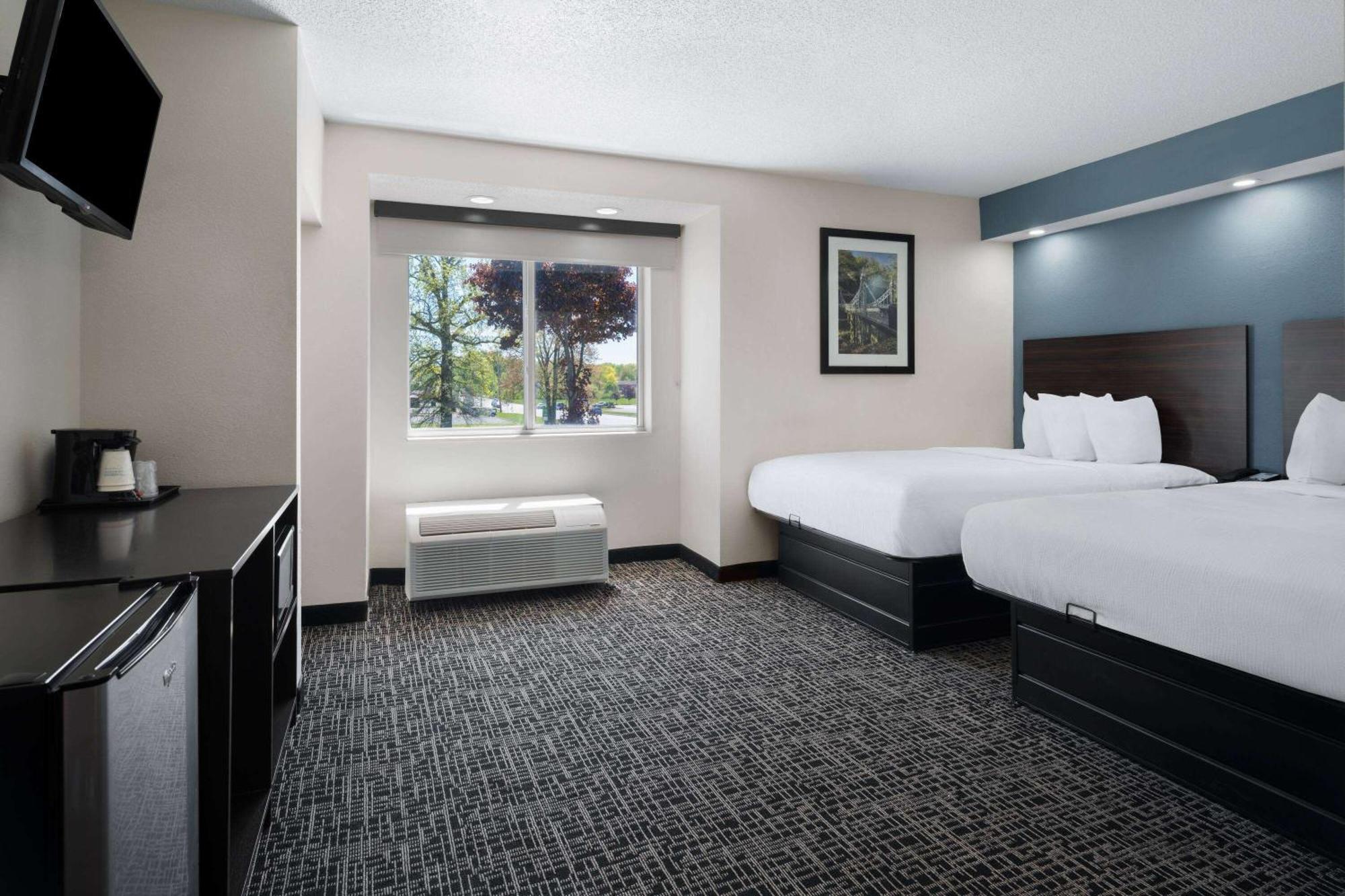 Baymont By Wyndham Boardman Hotel Exterior foto